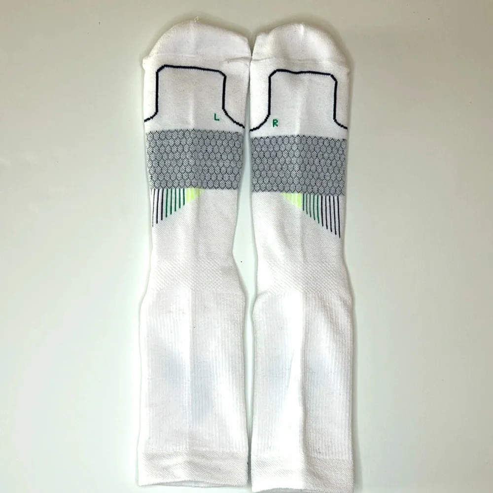 Bombas New 3 pair RUN Half Calf Socks X Large White Running Socks w/ Black